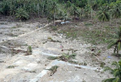 Foto Eksklusif Tsunami Mentawai dan Gunung Merapi Meletus 